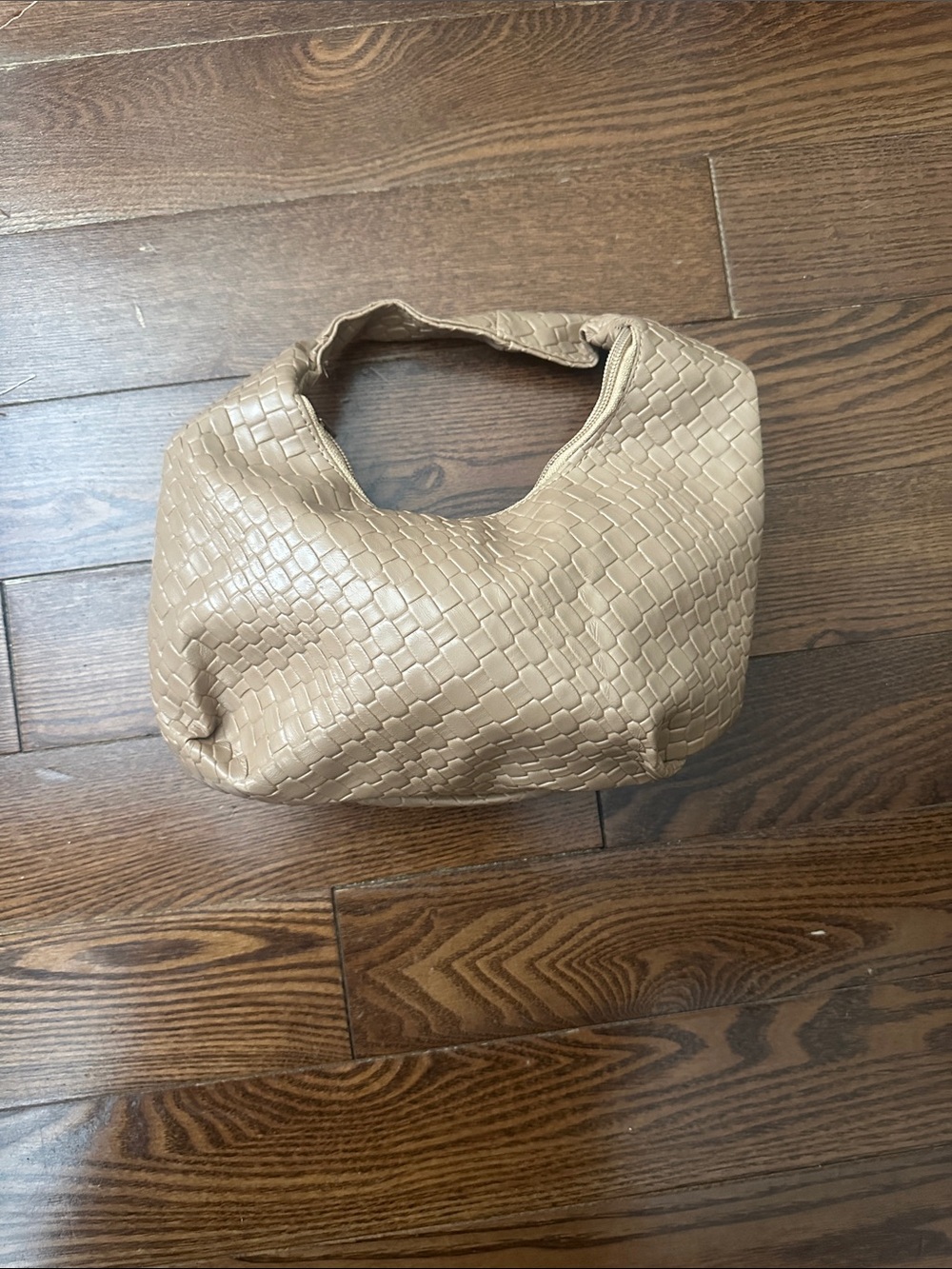 Affordable Fashion Finds Tan Woven Hobo Bag